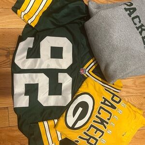 Green Bay Packers bundle with throw back jersey #92